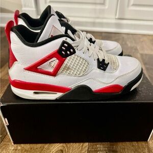 Air Jordan 4 Retro GS sneakers